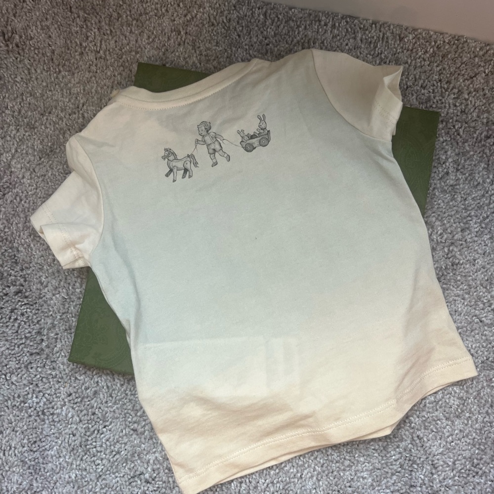 6-9 month babies Gucci shirt